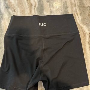 Used Black high waisted Fleo shorts - size M